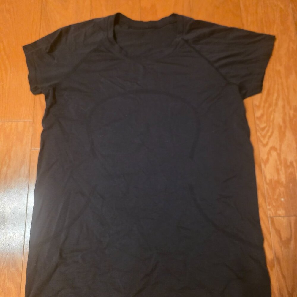 Lululemon Swiftly Tech Tee Size 12 - image 2